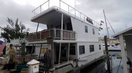 Key West Houseboat 48x15 