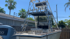 1986 28ft Robalo fishing machine with tuna tower 