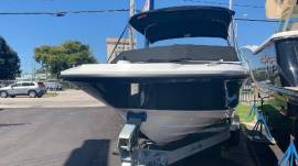 2019 Sea Ray SPX 210 Outboard