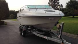 Crown line 21' With Cuddy cabin 21CCR